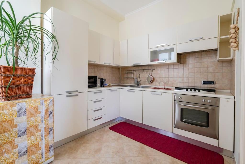 Carlotta - Italian Living Apartment Bari Exterior photo